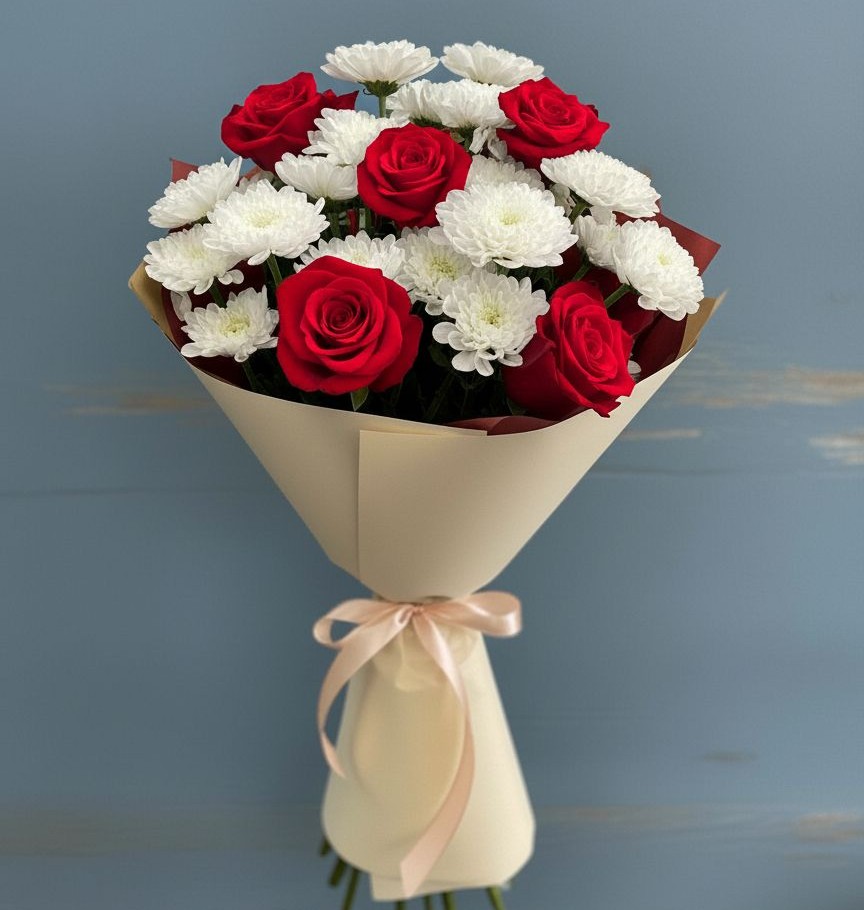 Букет цветов из: Розы и Хризантемы в Малых Дербетах