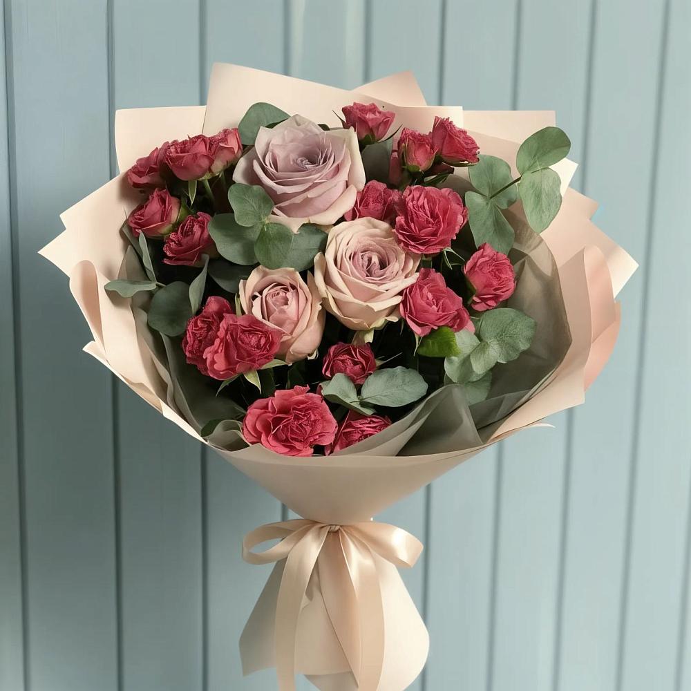 Букет цветов из: Гвоздики и Розы в Малых Дербетах