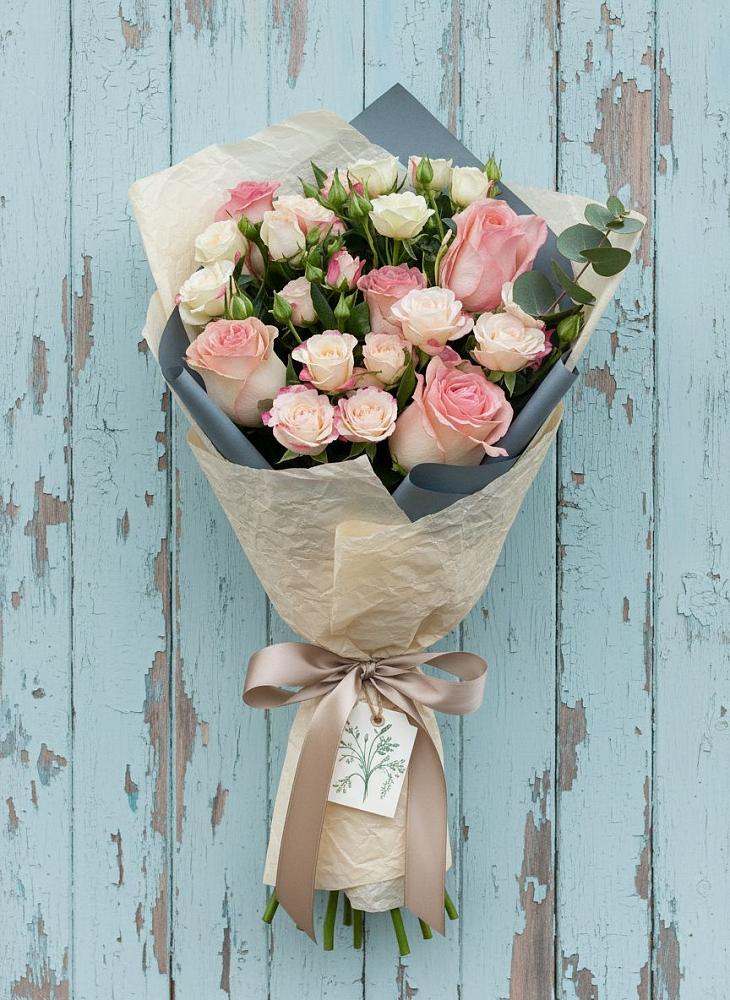 Букет цветов из: Розы в Малых Дербетах