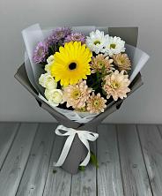 Букет цветов из:  Розы, Герберы и Хризантемы в Малых Дербетах