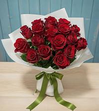 Букет Красные розы в Малых Дербетах