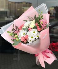Букет цветов из:  Розы, Лизиантусы и Хризантемы в Малых Дербетах