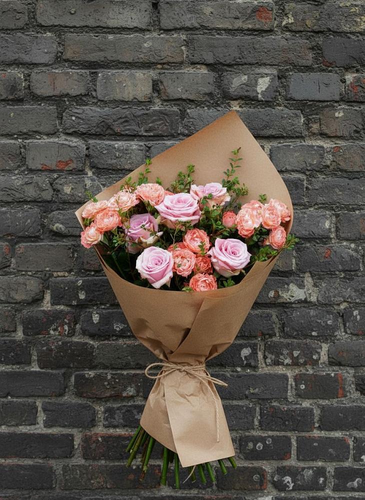 Букет цветов из: Розы в Малых Дербетах