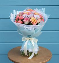 Букет цветов из:  Хризантемы и Розы в Малых Дербетах