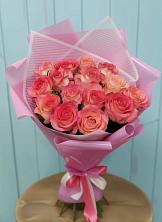 Букет 15 Розовых роз Равель в Малых Дербетах